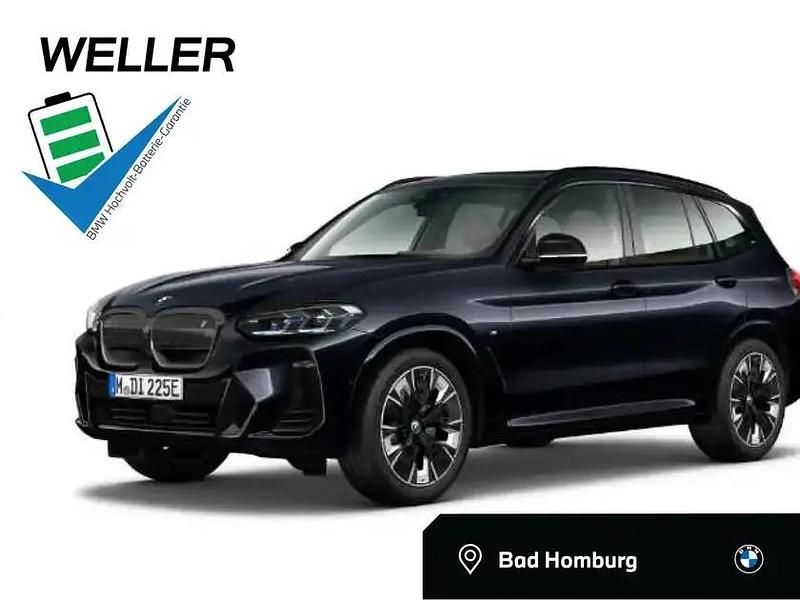 Carbonschwarz (schwarz) Gebraucht 2022 BMW iX3 M Sport SUV | 36.890 € (Guter Preis) - Bild 1/3