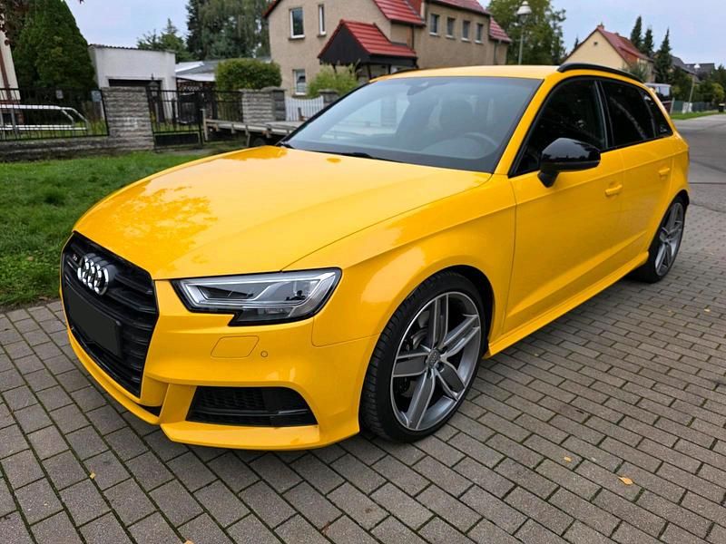 Gelb Gebraucht 2019 Audi S3 Limousine | 32.000 € (Guter Preis) - Bild 1/4