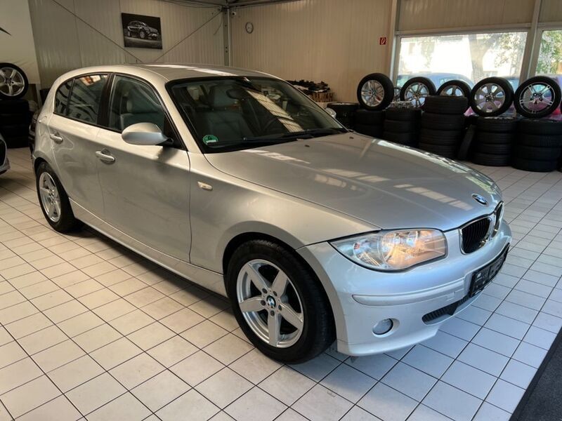 Silber Gebraucht 2004 BMW 118 Advantage Kleinwagen | 4.000 € (Guter Preis) - Bild 1/4