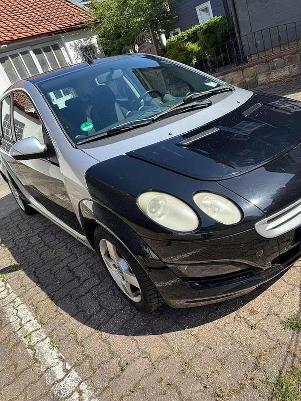 Schwarz Gebraucht 2004 Smart ForFour Passion Kleinwagen | 2.750 € (Etwas zu teuer) - Bild 1/4