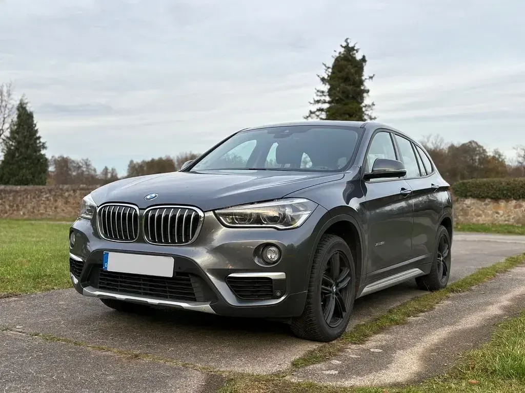 Używany BMW X1 Performance 192 KM (141 kW) 2016 Szary SUV
