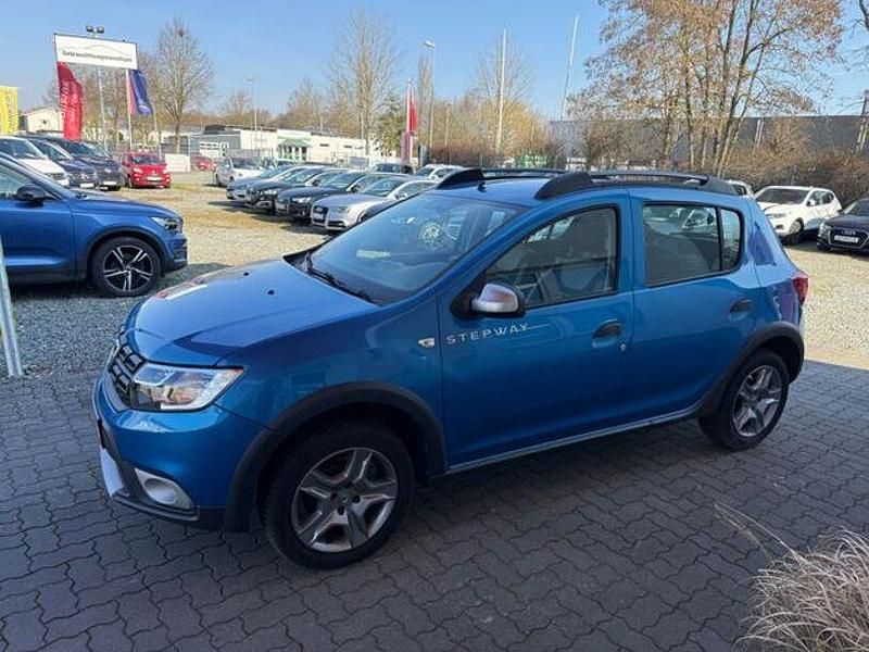 Gebraucht Dacia Sandero Stepway 90 PS (66 kW) 2020 Blau (metallic) Kleinwagen