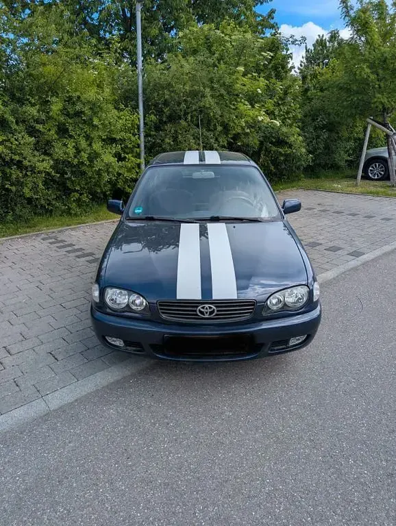 Gebraucht Toyota Corolla Sol 110 PS (80 kW) 2001 Blau Limousine