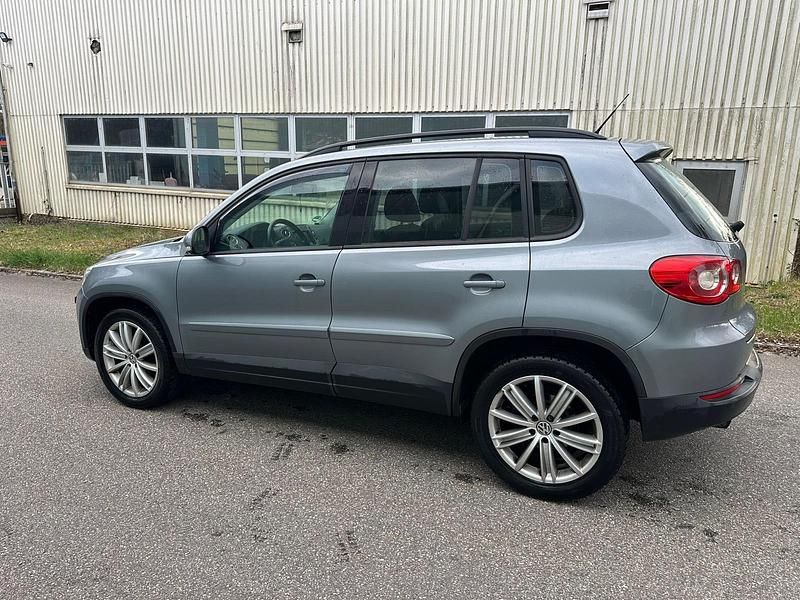 Gebraucht VW Tiguan 170 PS (125 kW) 2009 Grau SUV