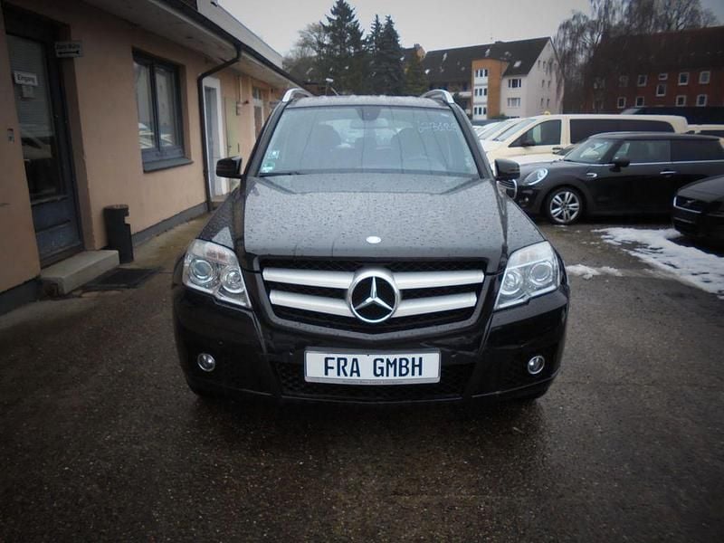Gebraucht Mercedes GLK200 143 PS (105 kW) 2011 Schwarz SUV