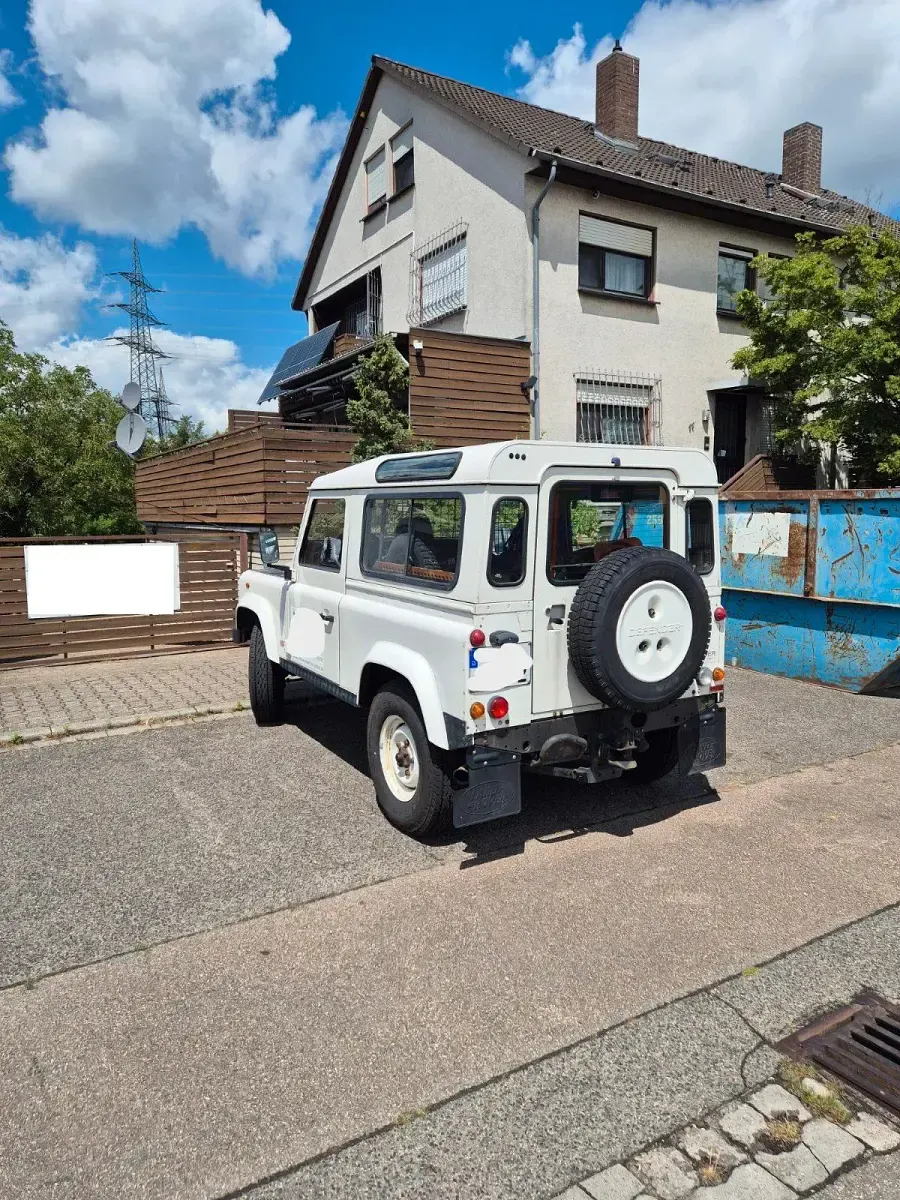 Gebraucht Land Rover Defender 122 PS (89 kW) 2006 Weiß SUV
