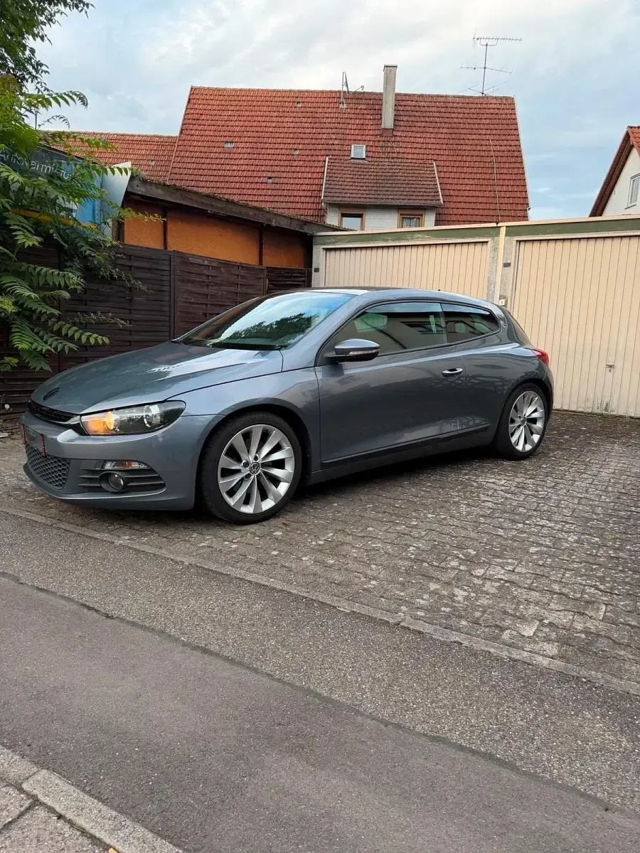 Gebraucht VW Scirocco 160 PS (117 kW) 2009 Grau Coupé