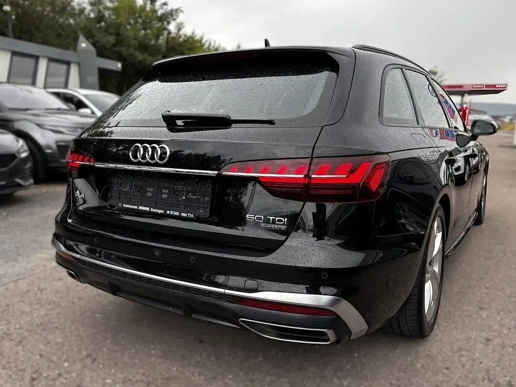 Gebraucht Audi A4 S-Line 286 PS (210 kW) 2023 Schwarz Kombi