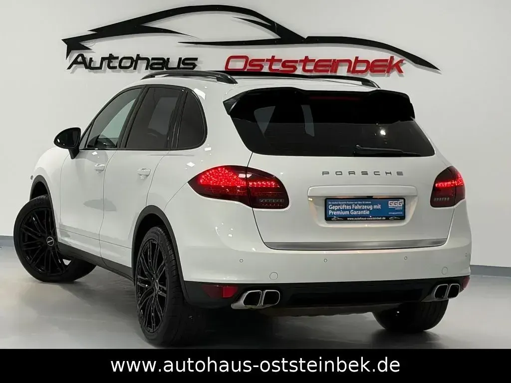 Gebraucht Porsche Cayenne 245 PS (180 kW) 2014 Weiß SUV
