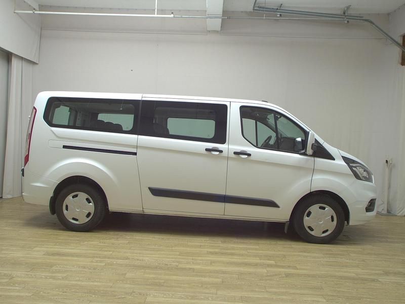 Weiss Gebraucht 2019 Ford Transit Custom Trend Kombi | 22.480 € (Fairer Preis) - Bild 1/4