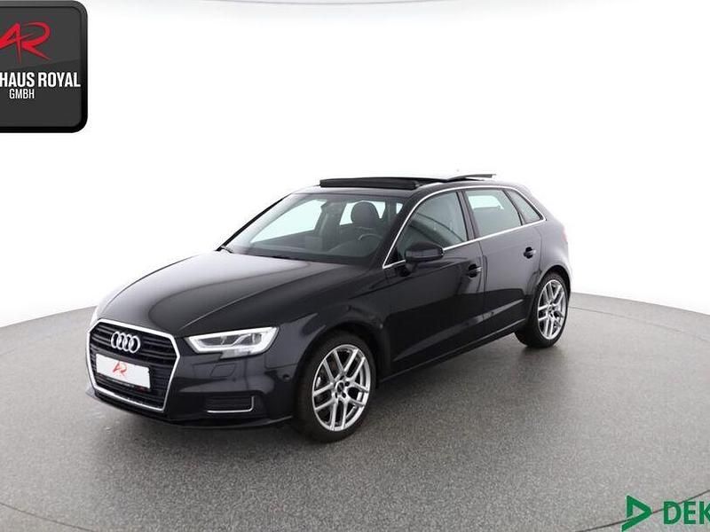 Schwarz Gebraucht 2019 Audi A3 Comfort Limousine | 19.379 € - Bild 1/4