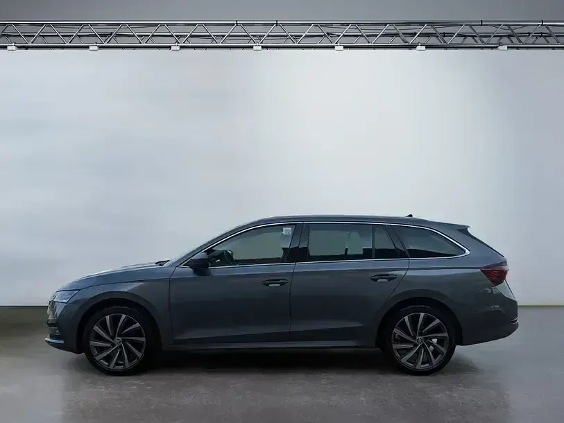 Gebraucht Skoda Octavia Style 150 PS (110 kW) 2024 Graphitegrau Kombi
