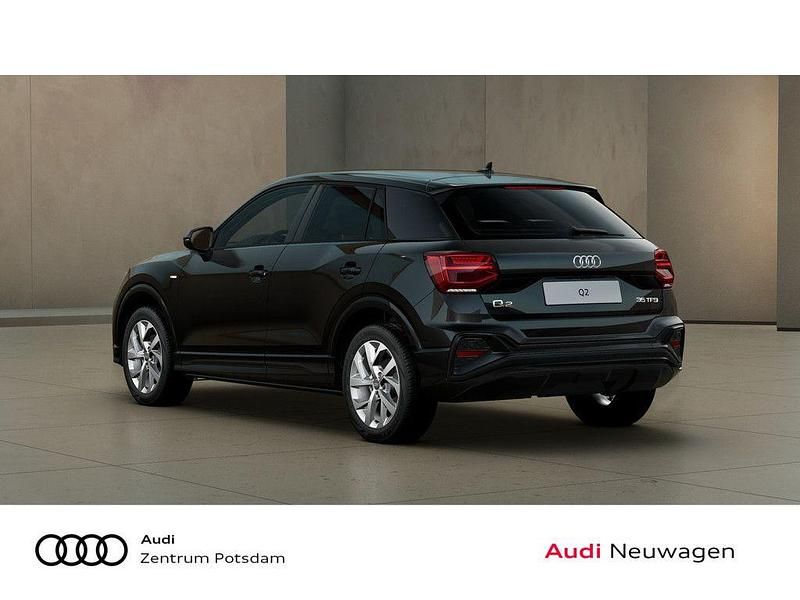 Neu Audi Q2 S-Line 150 PS (110 kW) 2026 Mythosschwarz SUV
