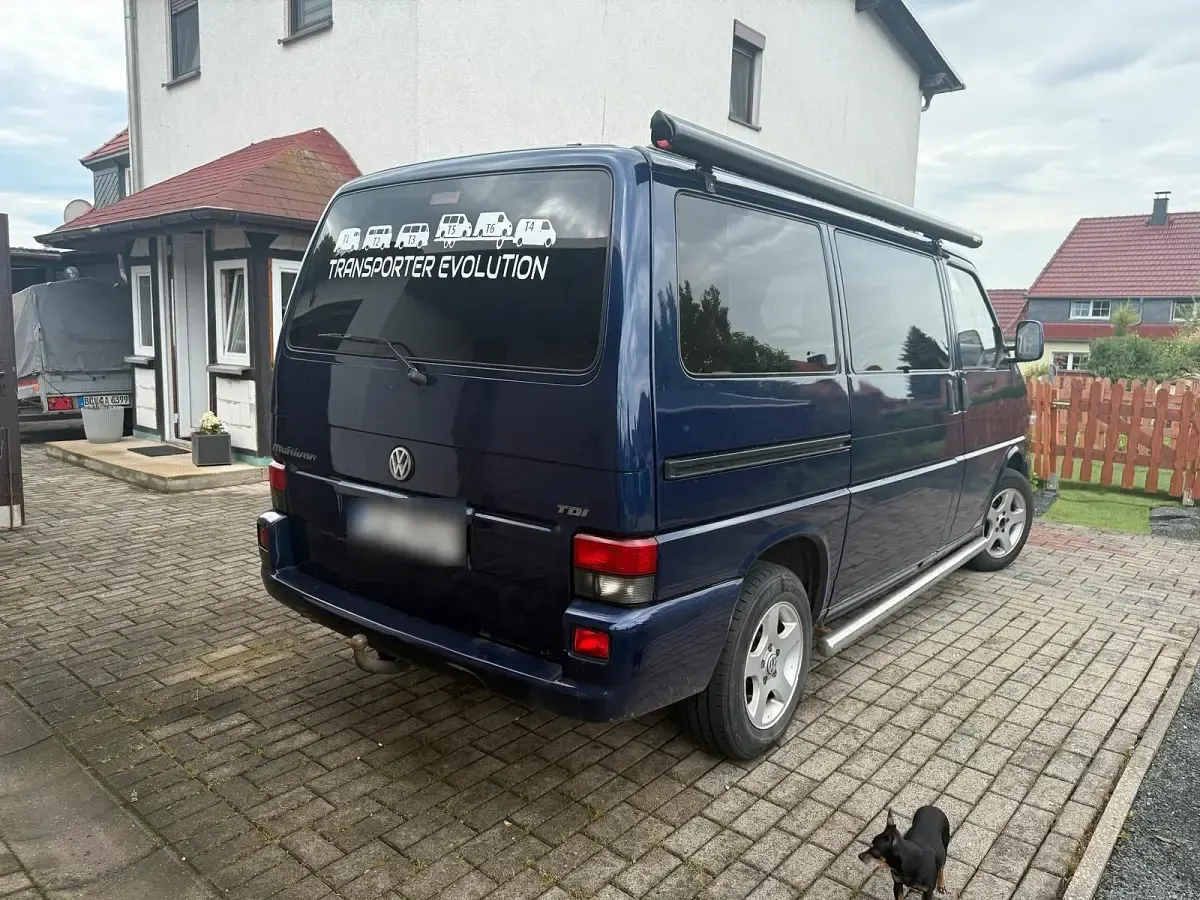 Gebraucht VW Multivan 102 PS (75 kW) 1999 Blau Van / Kleinbus
