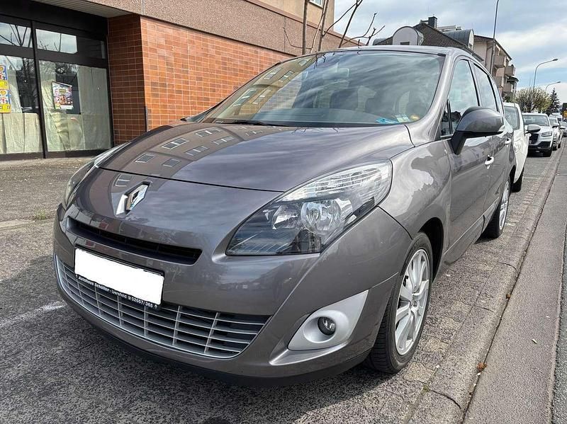 Grau cassiopee Gebraucht 2011 Renault Grand Scénic III Van / Kleinbus | 7.800 € (Etwas zu teuer) - Bild 1/4