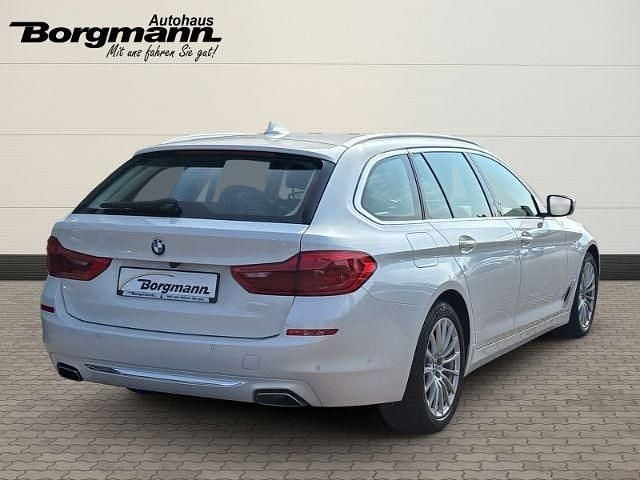 Gebraucht BMW 540 Luxury Line 340 PS (250 kW) 2019 Weiss Kombi