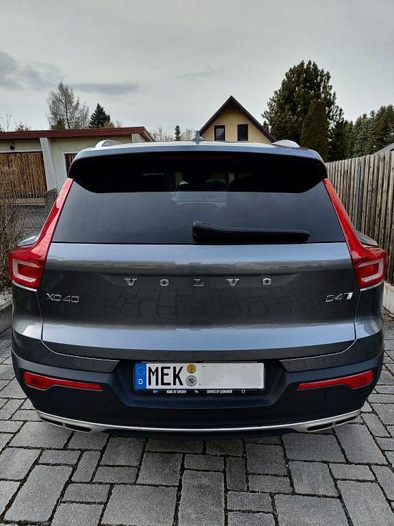 Gebraucht Volvo XC40 190 PS (139 kW) 2019 Grau SUV