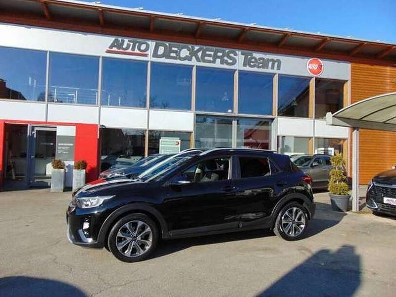 Gebraucht Kia Stonic Vision 120 PS (88 kW) 2018 Auroraschwarz SUV