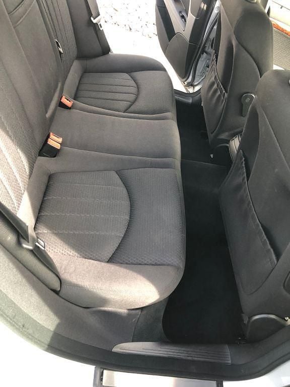 Gebraucht Mercedes E200 Elegance 184 PS (135 kW) 2008 Silber Limousine