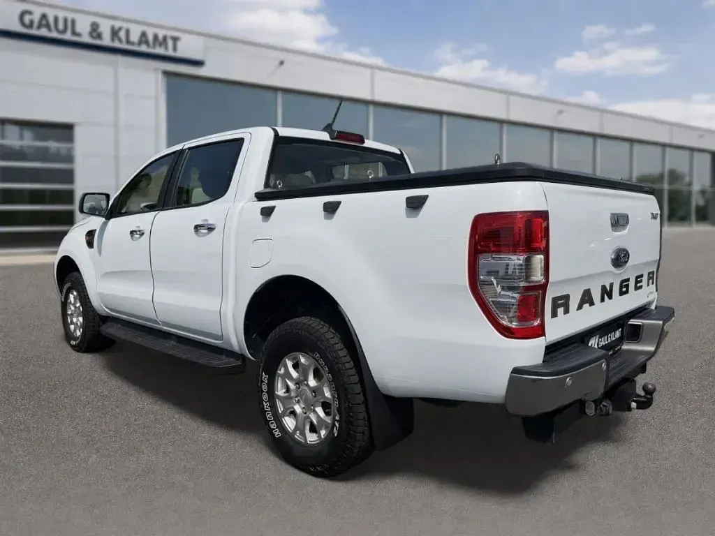 Gebraucht Ford Ranger XLT 212 PS (155 kW) 2022 Frostweiß Pickup