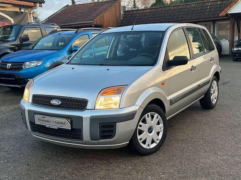 Polarsilber metallic Gebraucht 2008 Ford Fusion Ambiente Kleinwagen | 2.799 € (Teuer) - Bild 1/4