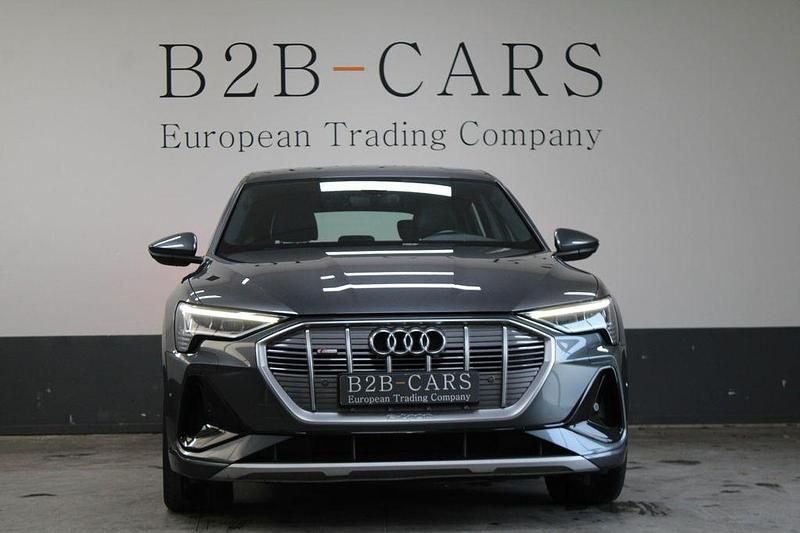 Gebraucht Audi e-tron S-Line 300 kW (408 PS) 2022 Grau SUV