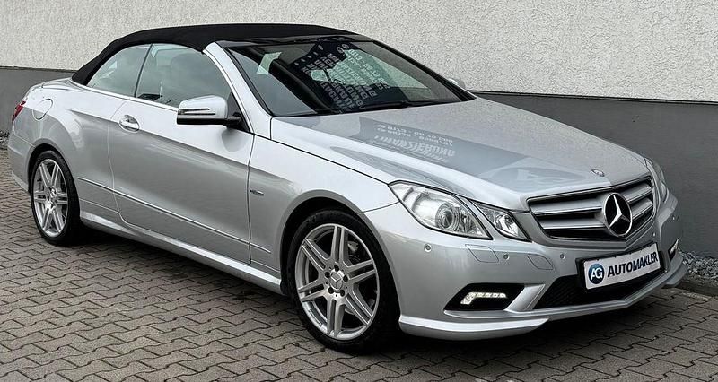 Gebraucht Mercedes E220 AMG 170 PS (125 kW) 2011 Silber Cabrio