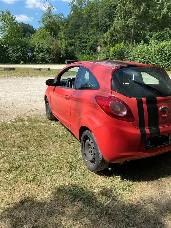 Gebraucht Ford Ka Trend 69 PS (50 kW) 2009 Rot Kleinwagen