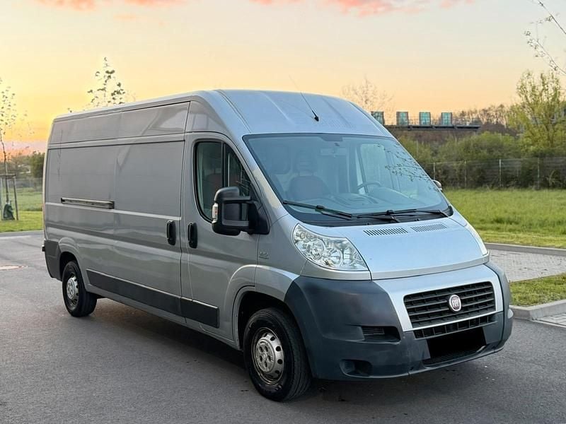 Gebraucht Fiat Ducato 120 PS (88 kW) 2008 Silber Van
