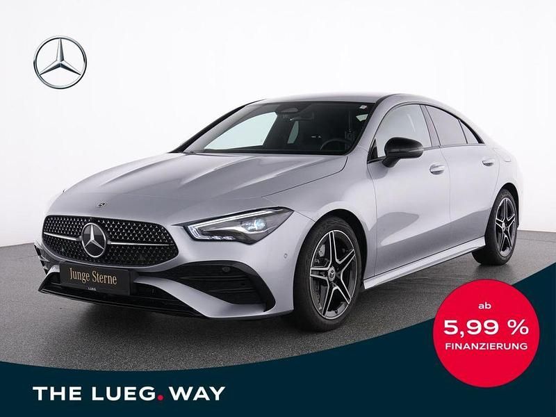 Silber Gebraucht 2024 Mercedes CLA200 AMG Limousine | 35.685 € (Fairer Preis) - Bild 1/4