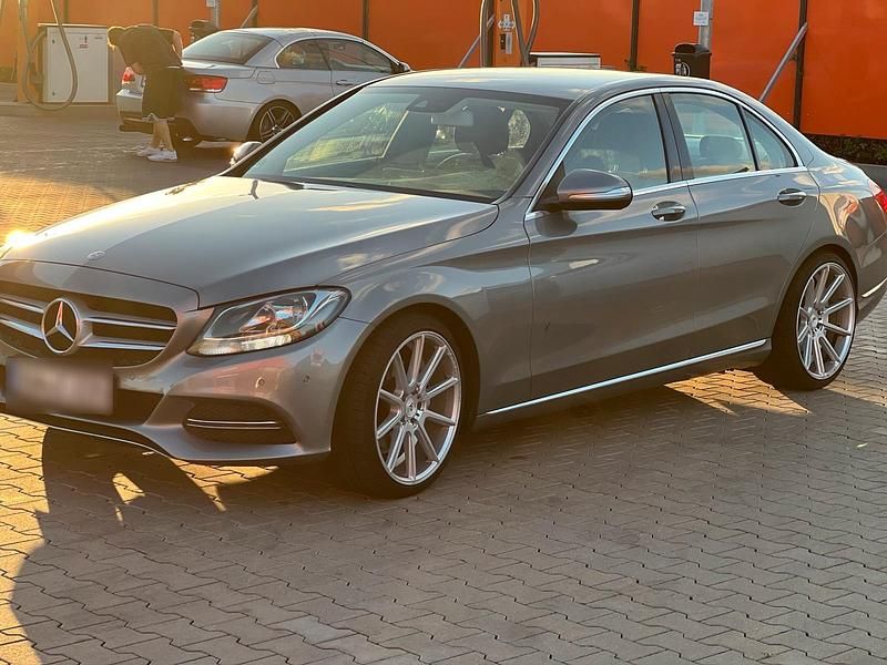 Gebraucht Mercedes C220 170 PS (125 kW) 2014 Grau Limousine