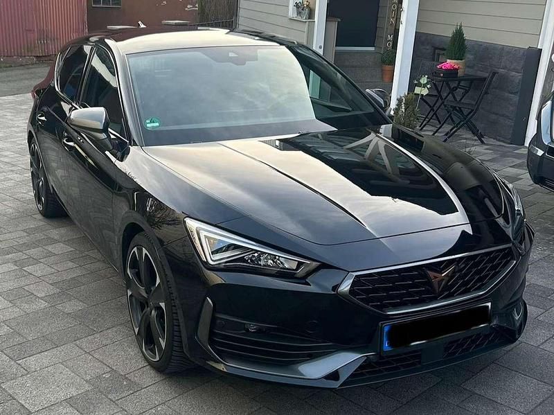 Gebraucht Cupra Leon VZ 245 PS (180 kW) 2022 Schwarz Limousine