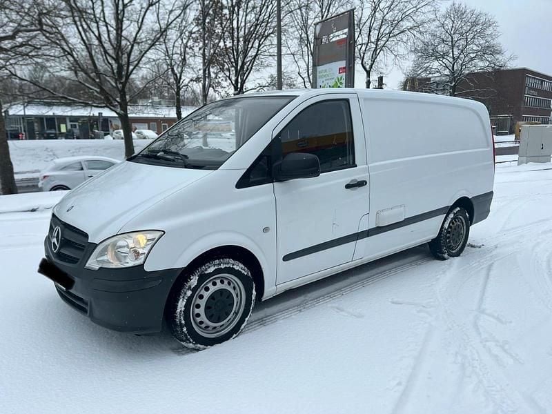 Gebraucht Mercedes Vito 107 PS (78 kW) 2011 Weiß Van
