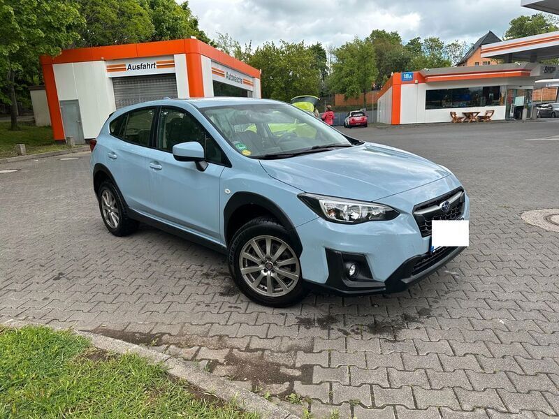 Blau Gebraucht 2019 Subaru XV Exclusive+ SUV | 15.900 € (Guter Preis) - Bild 1/4
