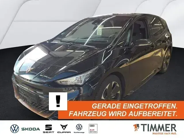 Usata Cupra Born e-Boost 169 kW (231 CV) 2025 Nero Utilitaria