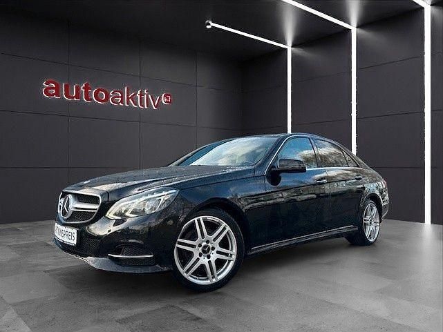 Gebraucht Mercedes E300 Avantgarde 252 PS (185 kW) 2013 Schwarz Limousine