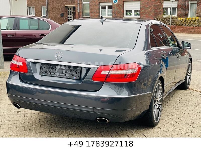 Gebraucht Mercedes E300 Avantgarde 231 PS (169 kW) 2011 Grau Limousine