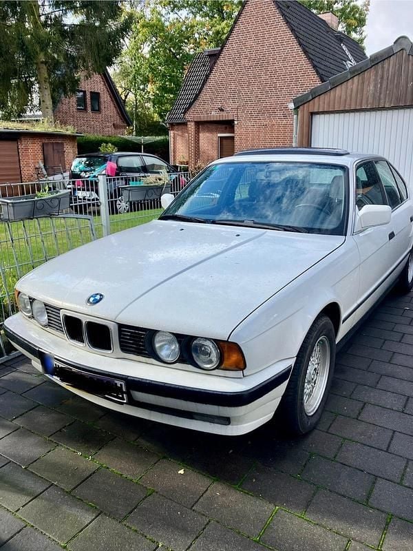 Gebraucht BMW 525 141 PS (103 kW) 1990 Limousine