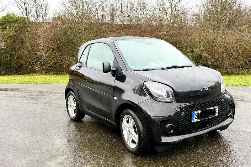 Gebraucht Smart ForTwo Electric Drive 60 kW (82 PS) 2020 Schwarz Coupé