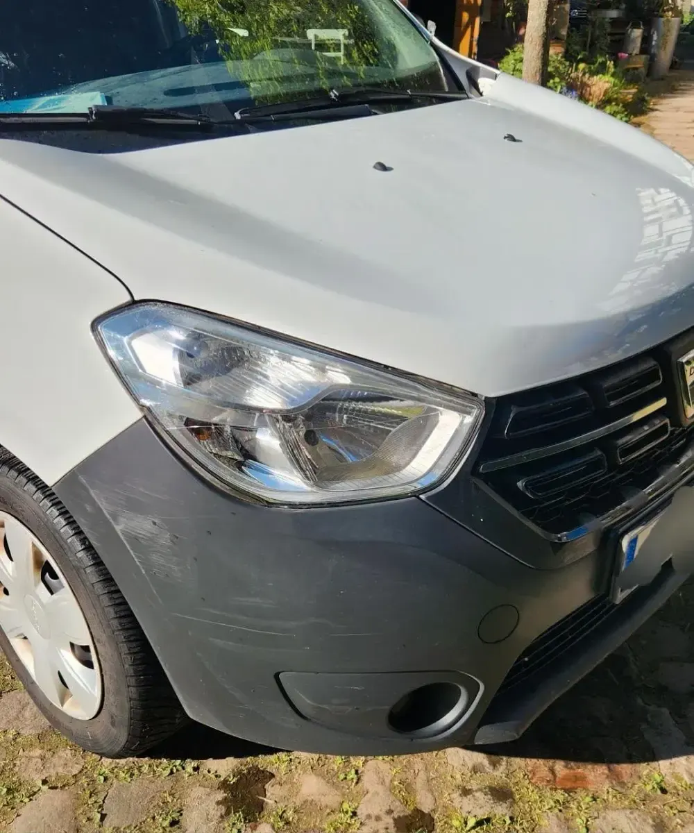 Gebraucht Dacia Dokker 102 PS (75 kW) 2017 Weiß Van / Kleinbus