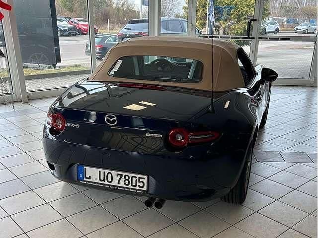Neu Mazda MX5 Kazari 132 PS (97 kW) 2025 Deep crystal blue Cabrio