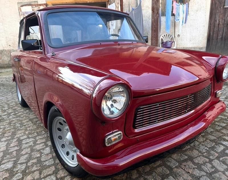 Gebraucht Trabant 601 26 PS (19 kW) 1989 Rot Limousine