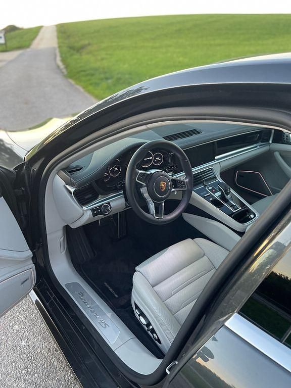 Gebraucht Porsche Panamera 4S 421 PS (309 kW) 2019 Limousine
