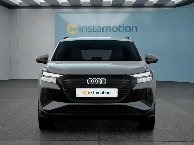 Second-hand Audi Q4 e-tron 210 kW (286 CP) 2025 Gri SUV