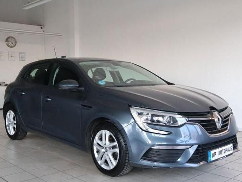 Gebraucht Renault Mégane IV 132 PS (97 kW) 2017 Grau Limousine