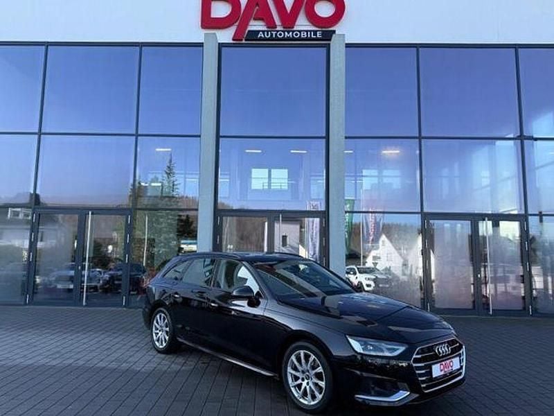 Gebraucht Audi A4 Advanced 147 PS (108 kW) 2022 Schwarz Limousine