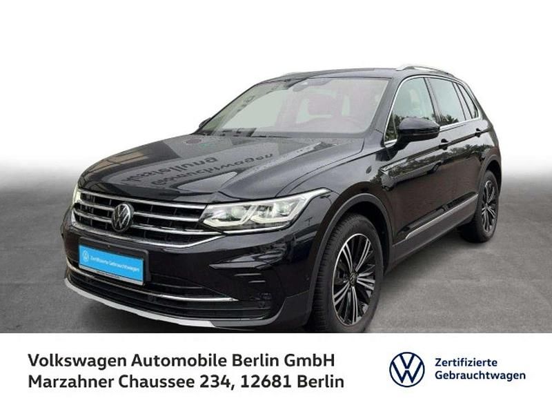 Deep black perleffekt Gebraucht 2022 VW Tiguan Elegance SUV | 35.446 € (Fairer Preis) - Bild 1/3