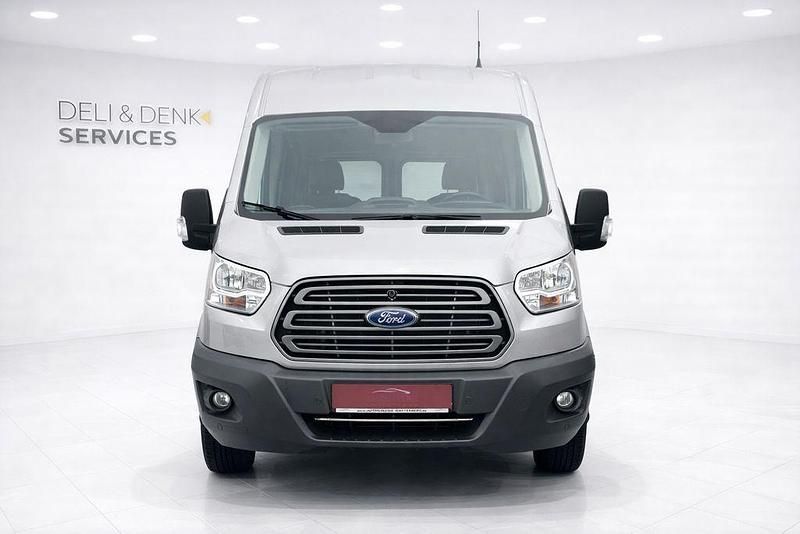 Second-hand Ford Transit 131 CP (96 kW) 2018 Argintiu Break