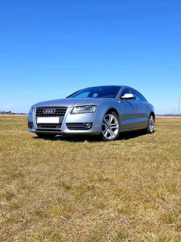Andere außenfarben Gebraucht 2011 Audi A5 Sportback Business Limousine | 15.900 € (Teuer) - Bild 1/4