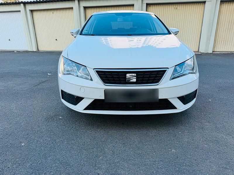 Gebraucht Seat Leon 130 PS (95 kW) 2020 Weiß Kleinwagen
